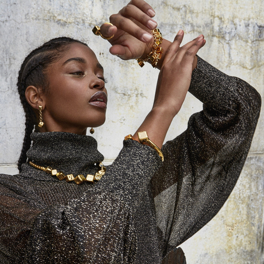 
                  
                    Load image into Gallery viewer, Rang Earrings
                  
                